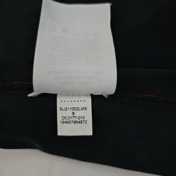 Jordan Women's Black DC7315-010 Athletic Tight Fit Running Bike Shorts Sz Small - Picture 16 of 16